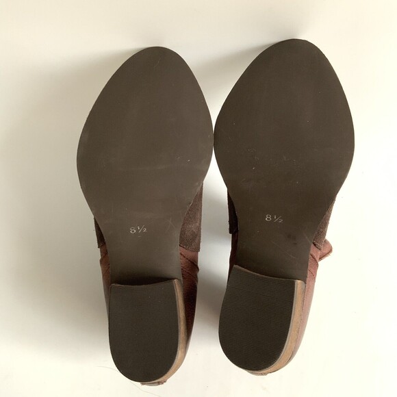 Journee Signature Dempsy Distressed Leather Bootie Burgundy Brown 8.5 - Picture 10 of 13